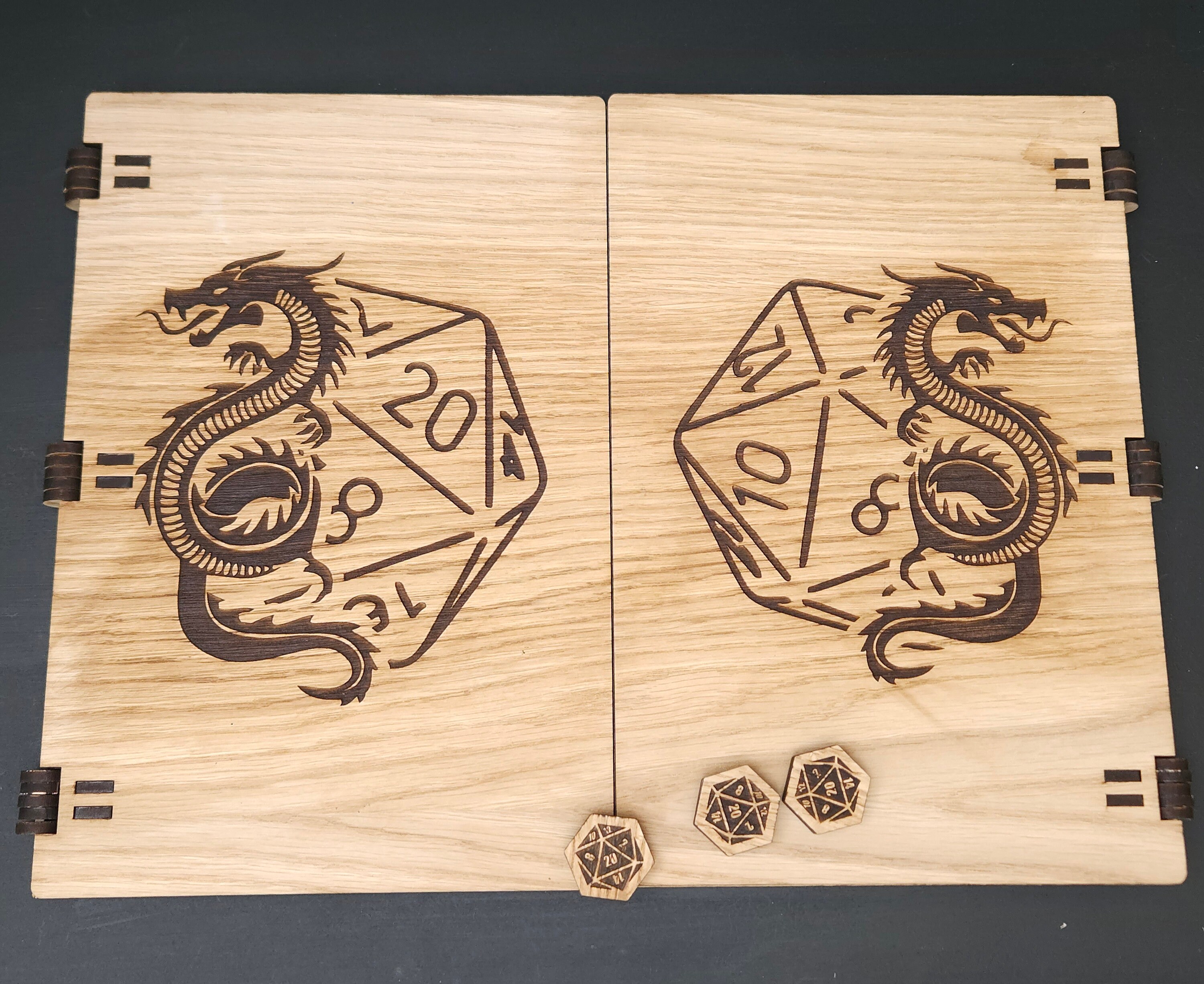 Dungeon Master Screen, DM Screen Dungeons and Dragons - Etsy UK