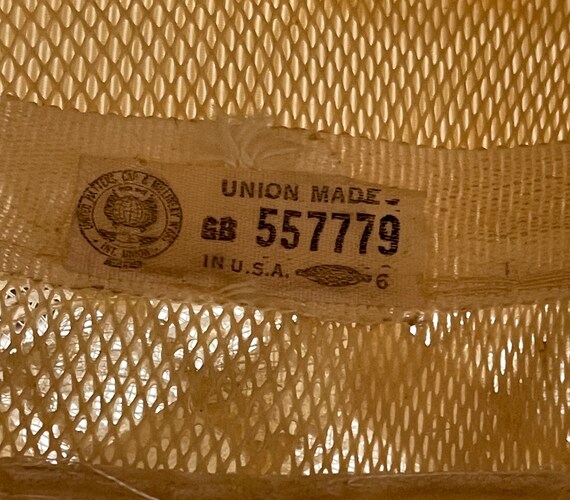 Vintage, union made in USA 1950s summer hat Gem