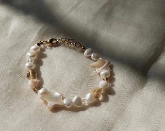 MOLLY handmade bracelet with freshwater pearls, Mother of pearl, Citrine and glass beads