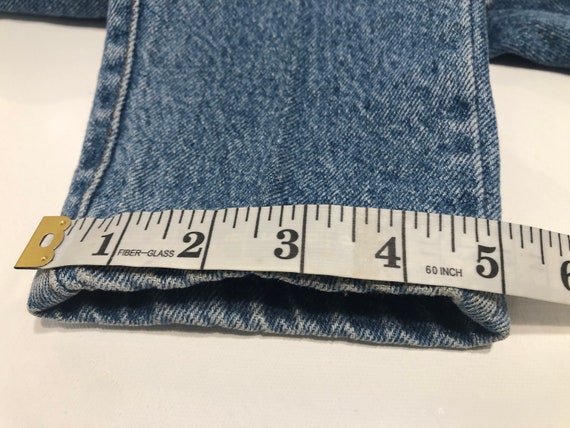 VINTAGE High-Rise Denim Levis 900 series - image 6