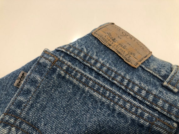 VINTAGE High-Rise Denim Levis 900 series - image 10