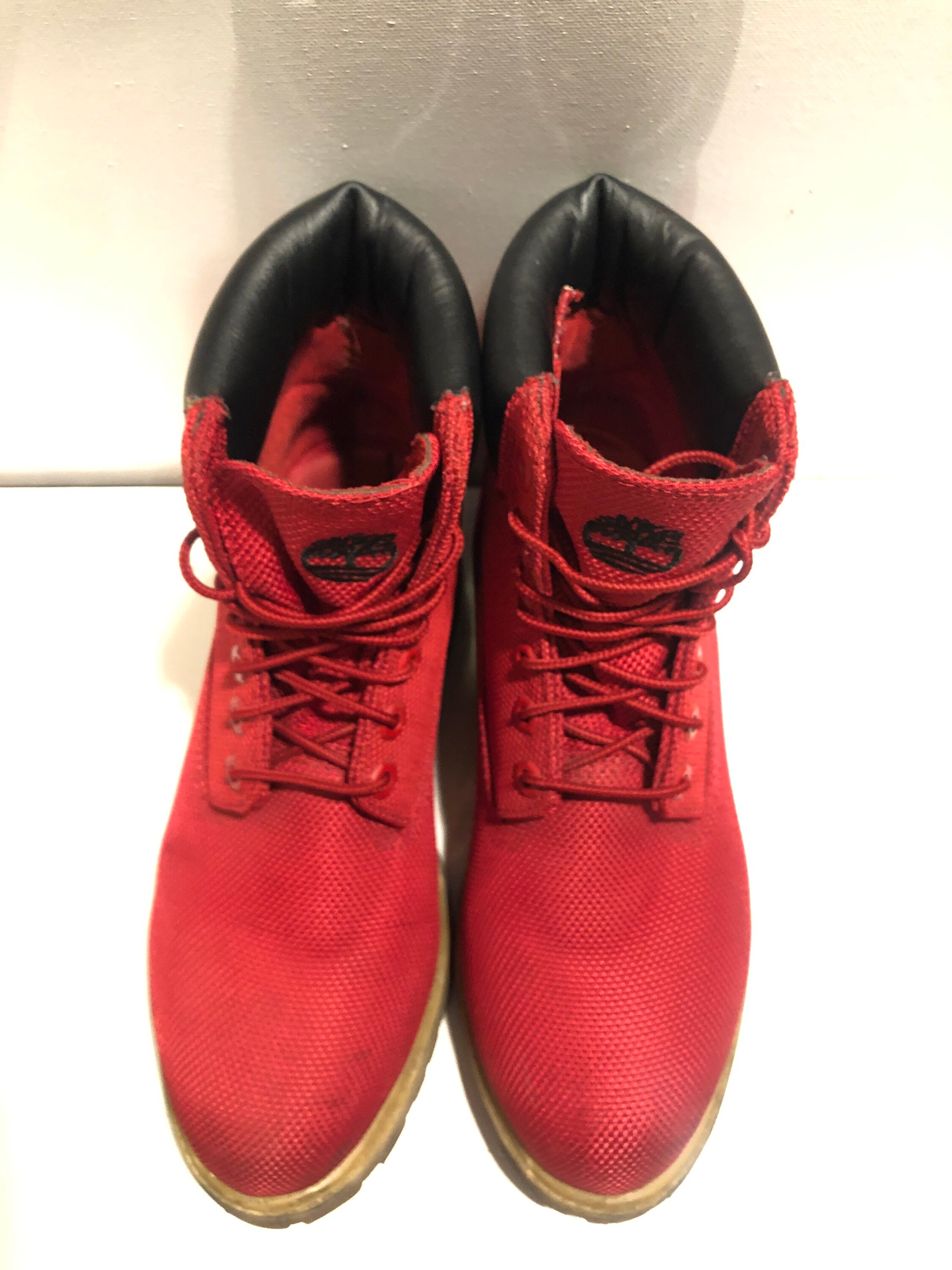 Red timberlands cheap size 8
