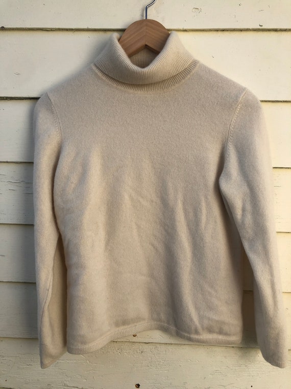 VTG Charter Club cashmere turtleneck sweater