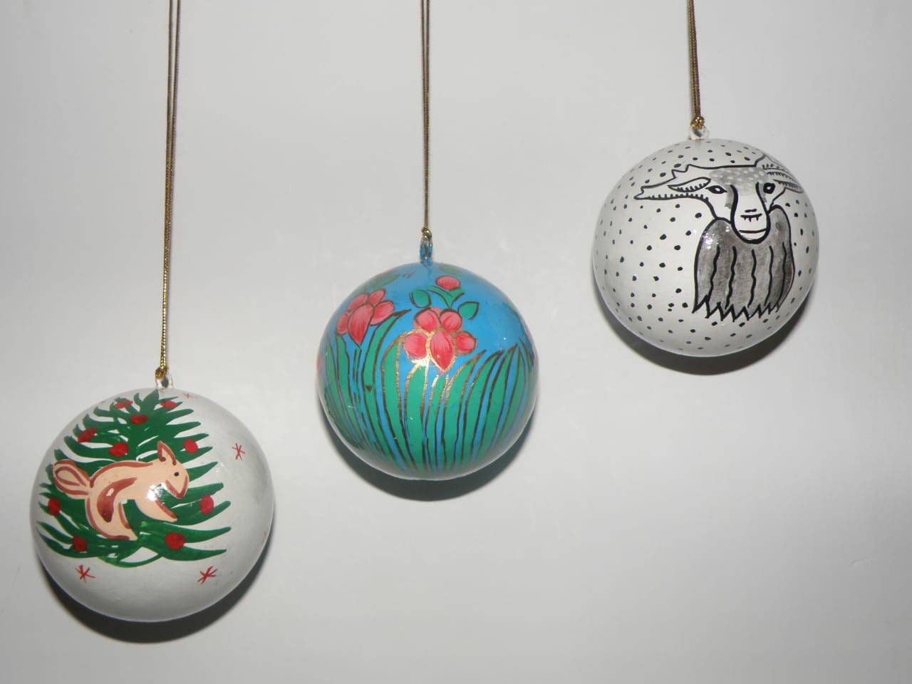 Paper mache hand painted christmas baubles set of 3 home Etsy