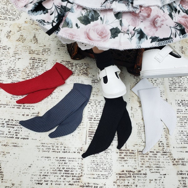 Simple polyester socks for 12" to 14" dolls such as Paola Reina, Little Darling, RubyRed Friends, WellieWisher