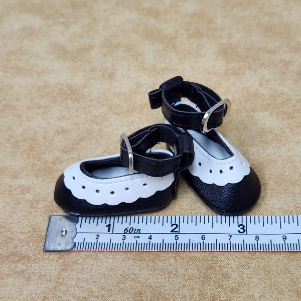 Snug  5cm {2 inches} shoe for  Siblies  {Hard to find size}