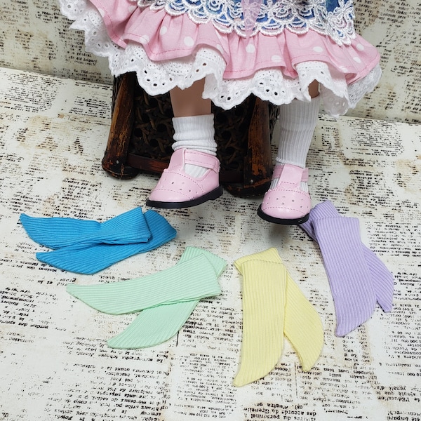 Simple polyester socks for 12" to 14" dolls such as Paola Reina, RubyRed Friends, Little Darling, Wellie Wisher