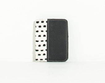 Checkered Lines - Grenada Passport Case