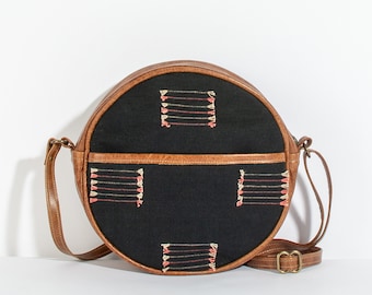 Black Arrow - Monaco Circle Bag