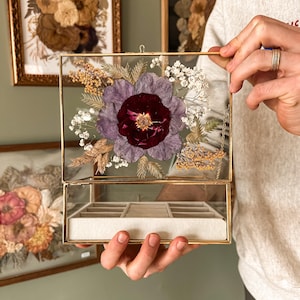 Jewelry Box | Custom Flower Preservation | Wedding Flowers | Flower Preservation | Memorial Flowers | Preserved Flowers | Dry Flowers | Gift