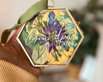 Custom Pressed Flower Ornament Preservation | Magnet | Pressed Flowers | Memorial Flowers | Wedding Flowers | Keepsake  | No Reservations