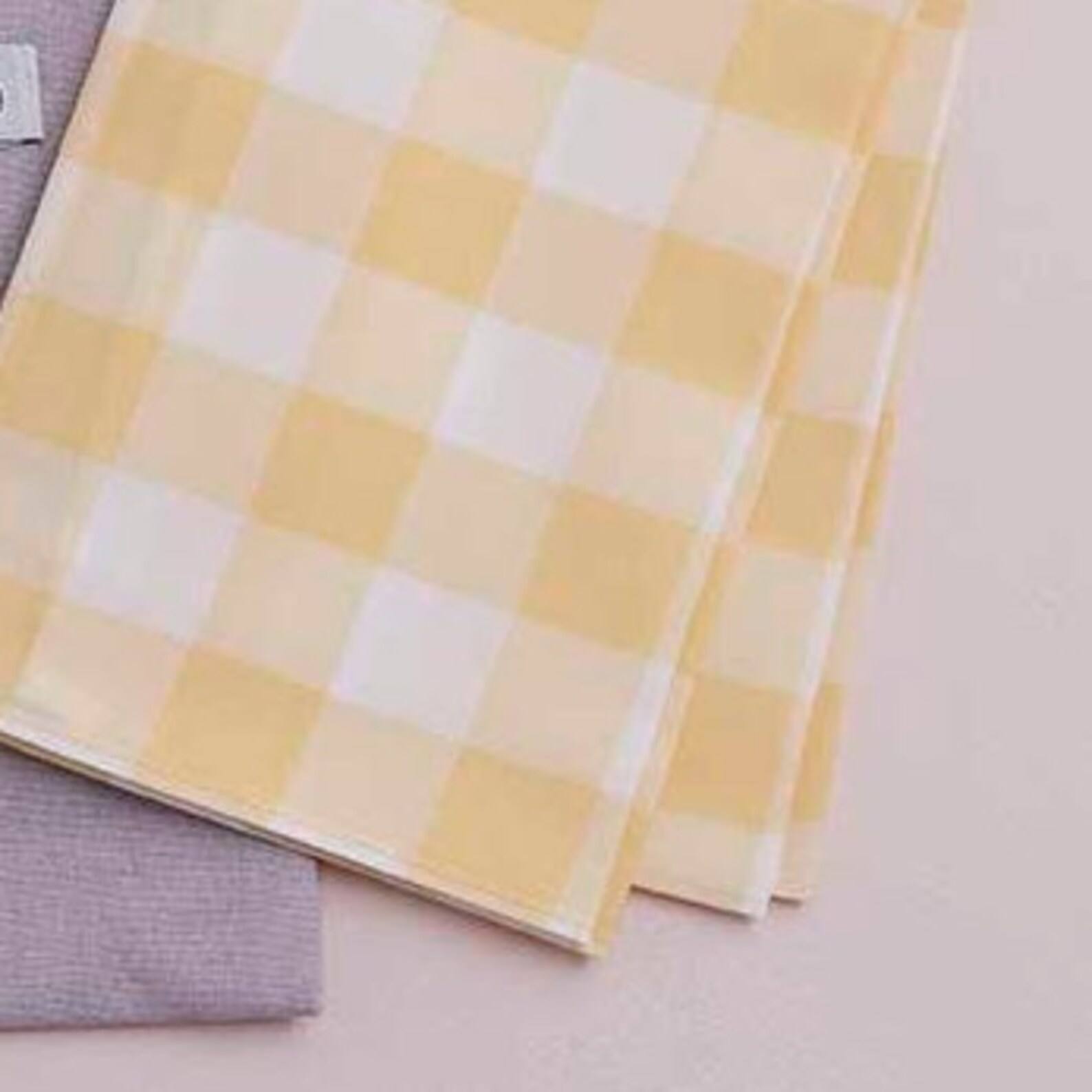 Clementine Daisy Gingham cotton lawn napkin set Etsy