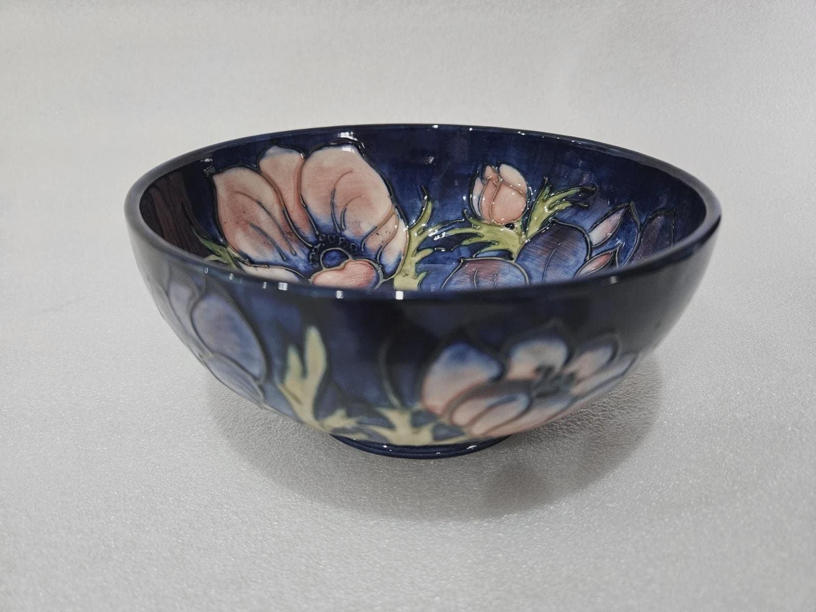 Moorcroft pottery - Etsy 日本