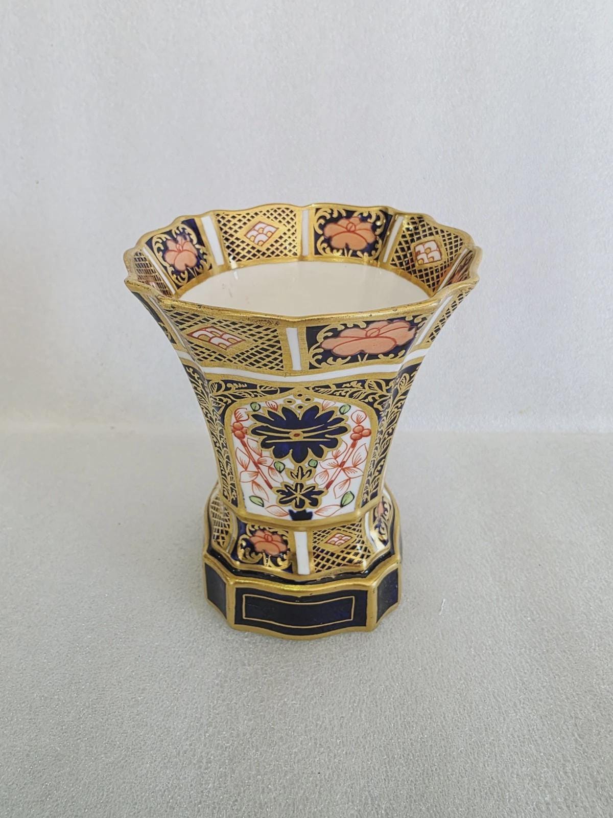 Crown derby vase - Etsy 日本
