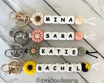 Personalized silicone name keychains, Letter keychains, bag accessories, key accessories, personalized gifts, backpack tags