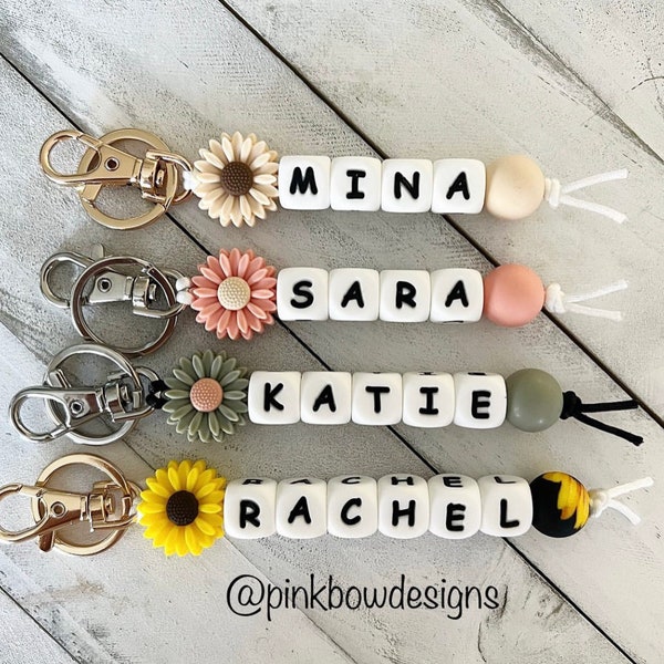Personalized silicone name keychains, Letter keychains, bag accessories, key accessories, personalized gifts, backpack tags