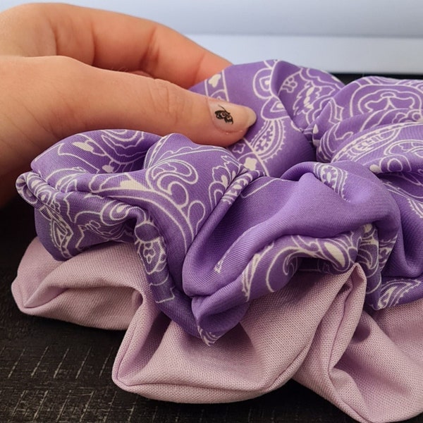 Maxi chouchou scrunchie coton ou satin soie motifs mandala bandana painsley fleuris grande taille xxl mauve lilas violet lot ou unité