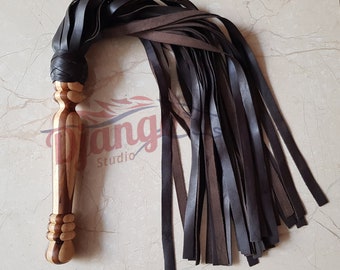 Genuine Leather Flogger Bullwhip Wood Handle Two Sting Tails Whip Horse Training 
