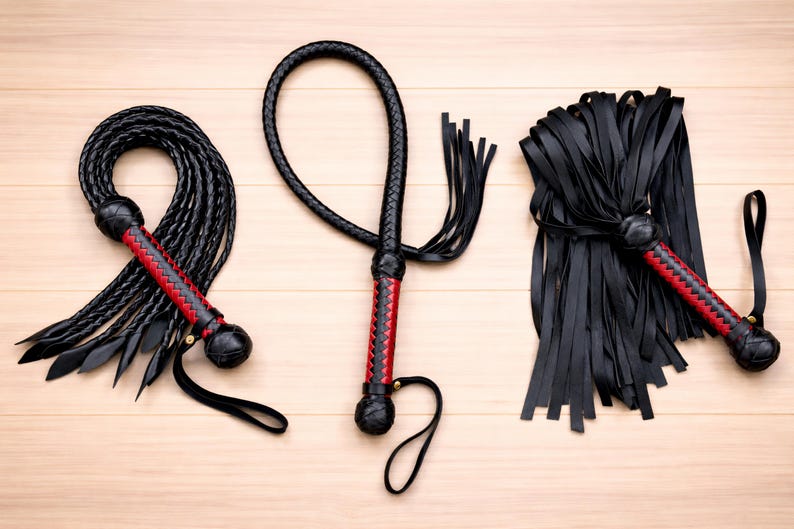 Handmade Leather Flogger Set of 3 – Premium Braided Leather Whips, Top Grain Leather Flogger, Artisan Leather Gift image 9