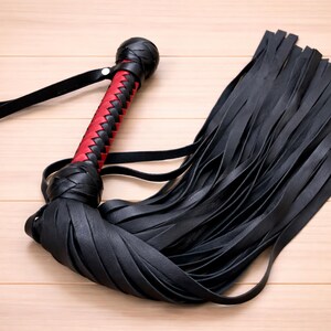 Handmade Leather Flogger Set of 3 – Premium Braided Leather Whips, Top Grain Leather Flogger, Artisan Leather Gift image 14