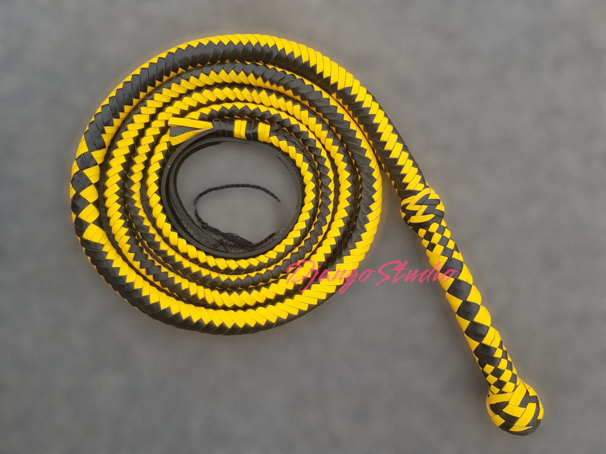 4 to 12 Feet Whip 12 Plaits Cowhide Leather Heavy Duty Bullwhip Yellow & Black Whip Top Grain Leather Easy Cracking Bullwhip BDSM Fetish