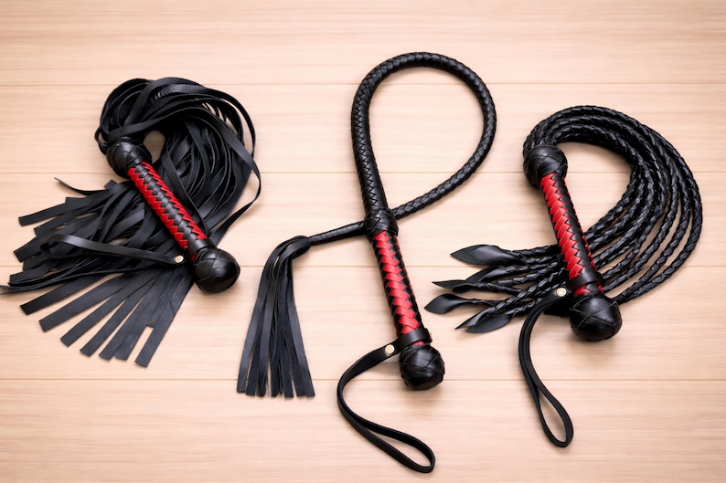Handmade Leather Flogger Set of 3 – Premium Braided Leather Whips, Top Grain Leather Flogger, Artisan Leather Gift image 7