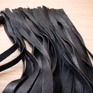 Handmade Leather Flogger Set of 3 – Premium Braided Leather Whips, Top Grain Leather Flogger, Artisan Leather Gift image 5