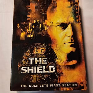 The Shield DVD Collection: Seasons 1-4 Classic Movie & TV Show Set, Complete Series, Drama Box Set