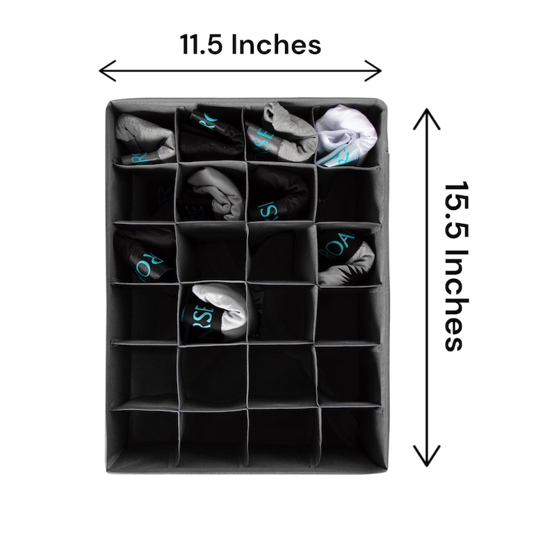 K&ouml;nnte beinhalten: Ein schwarzer Stoff-Schubladenorganizer mit 18 F&auml;chern, 29,2 cm breit und 39,4 cm hoch. Der Organizer ist mit Socken und Unterw&auml;sche gef&uuml;llt.