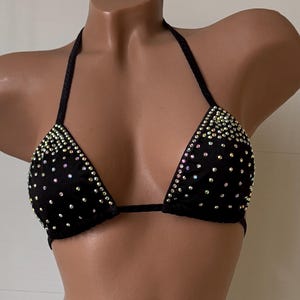 Topp med kristaller, kristall, stripp-bh, badtopp, bröstliv, extremtopp, poldance-topp, strandkläder, striptease-outfit, dansdräkt