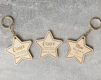 School Leaver Keyring |  Gift Teacher Pupil Student | Personalised Wooden Star Keychain | Graduation Gift | Leaving Present