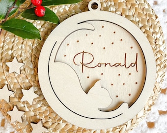 Personalized Cat Christmas Ornament: Engraved Wooden Pet Name Bauble