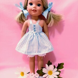 Gingham Doll Outfit: Blue Top, White Shorts, Hair Ribbons - Fits 14" Dolls afbeelding 2