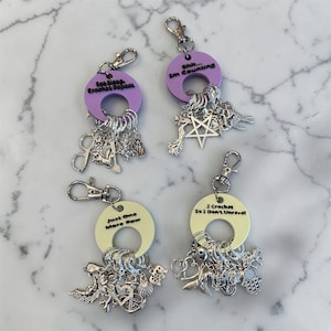 Random Stitch Markers (10) with KeyChain Holder | Crochet & Knitting Progress Keepers | Handmade Accessories