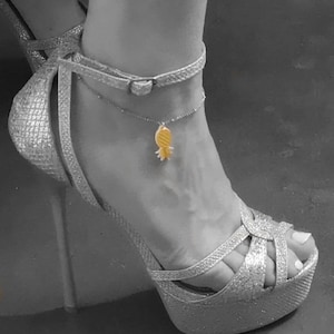 Hotwife clubbing inverted pineapple libertine symbol ankle bracelet