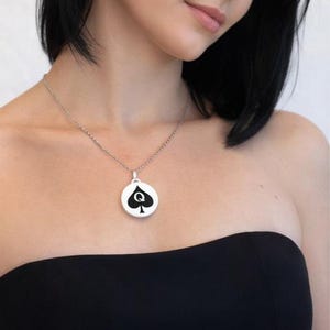 “Queen of Spades” Pendant Necklace | Symbol Cuckold / Hotwife Libertine image 5