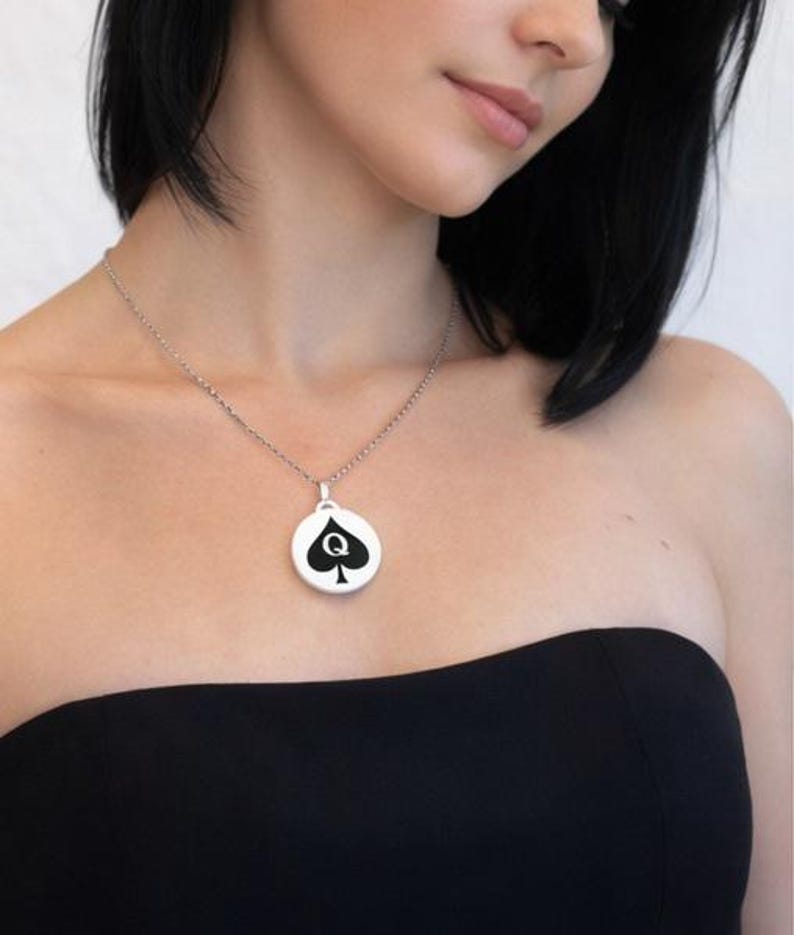 “Queen of Spades” Pendant Necklace | Symbol Cuckold / Hotwife Libertine image 5