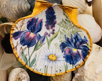 Shell trinket dish iris and daisies design decoupaged