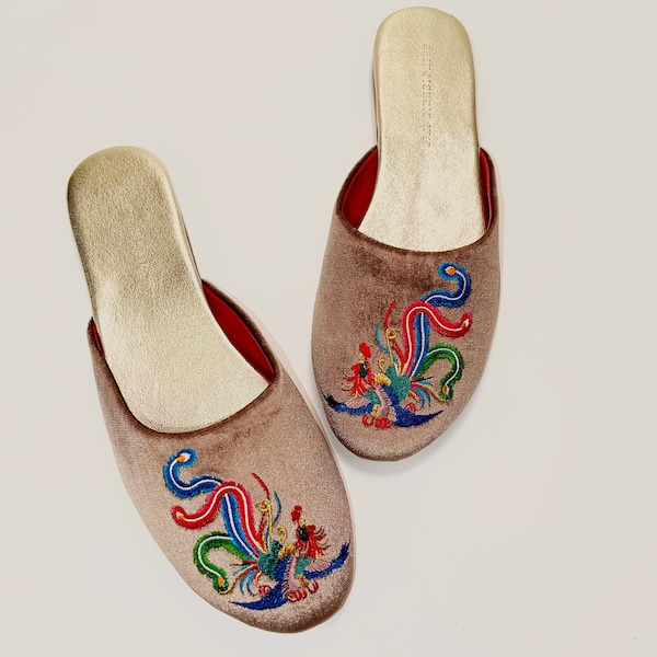 custom velvet slippers