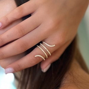 Twisted Snake Model Ring - Adjustable Wraparound Spiral Ring - Sterling Silver Minimalist Glitter Ring - Unique Snake Jewelry Gift for Women