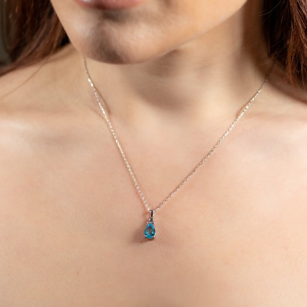 Collier avec trois pierres de naissance zircon - collier zircon délicat - collier zircon bleu - bijoux pierres précieuses taille ovale