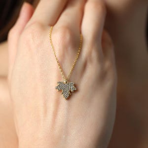 Gold Grape Leaf Necklace, Sparkling Zirconia Leaf Pendant, Minimalist Maple Leaf Necklace , Women&#39;s Jewelry , Silver and Gold Color Options