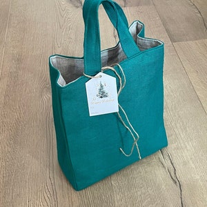 Gift Tote Bag Sewing Pattern: Beginner-Friendly PDF (8x9.5x3.5in