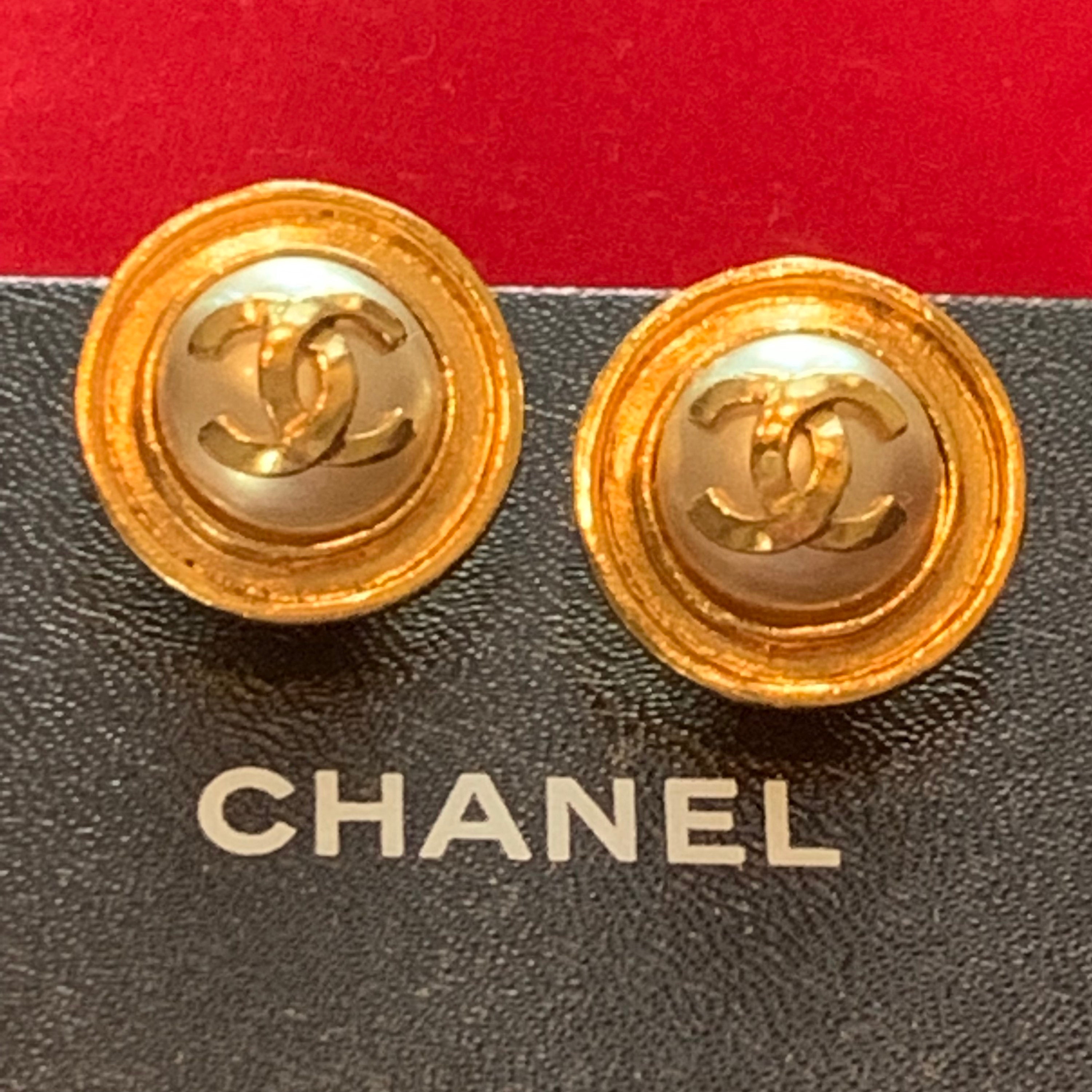 1995 Chanel 