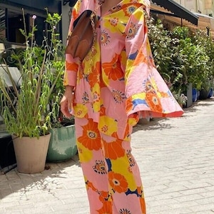 Zara floral printed shirt with kimono sleeves with hat and matching pants three set, printed three piece, boho summer look, summer pants set