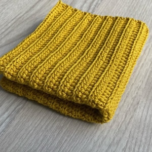 EASY Crochet Dishcloth Pattern #5 | Back Loop Half Double Crochet