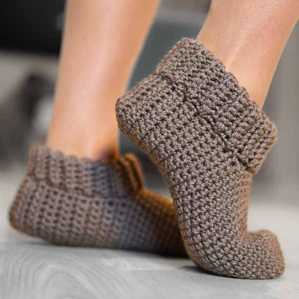 Pantoufles au crochet - Chaussons au crochet faciles avec une côte - Modèle de pantoufles au crochet côtelé - Chaussettes pantoufles au crochet - Pantoufles au crochet