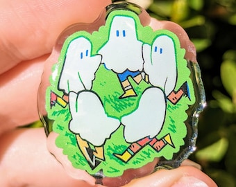 Broche en acrylique cercle fantôme forestier !