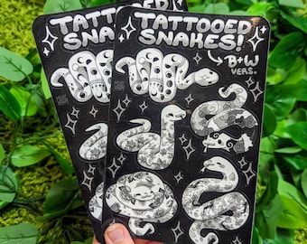 ¡Hoja de pegatinas impermeables de serpiente de tatuaje blanco/negro!