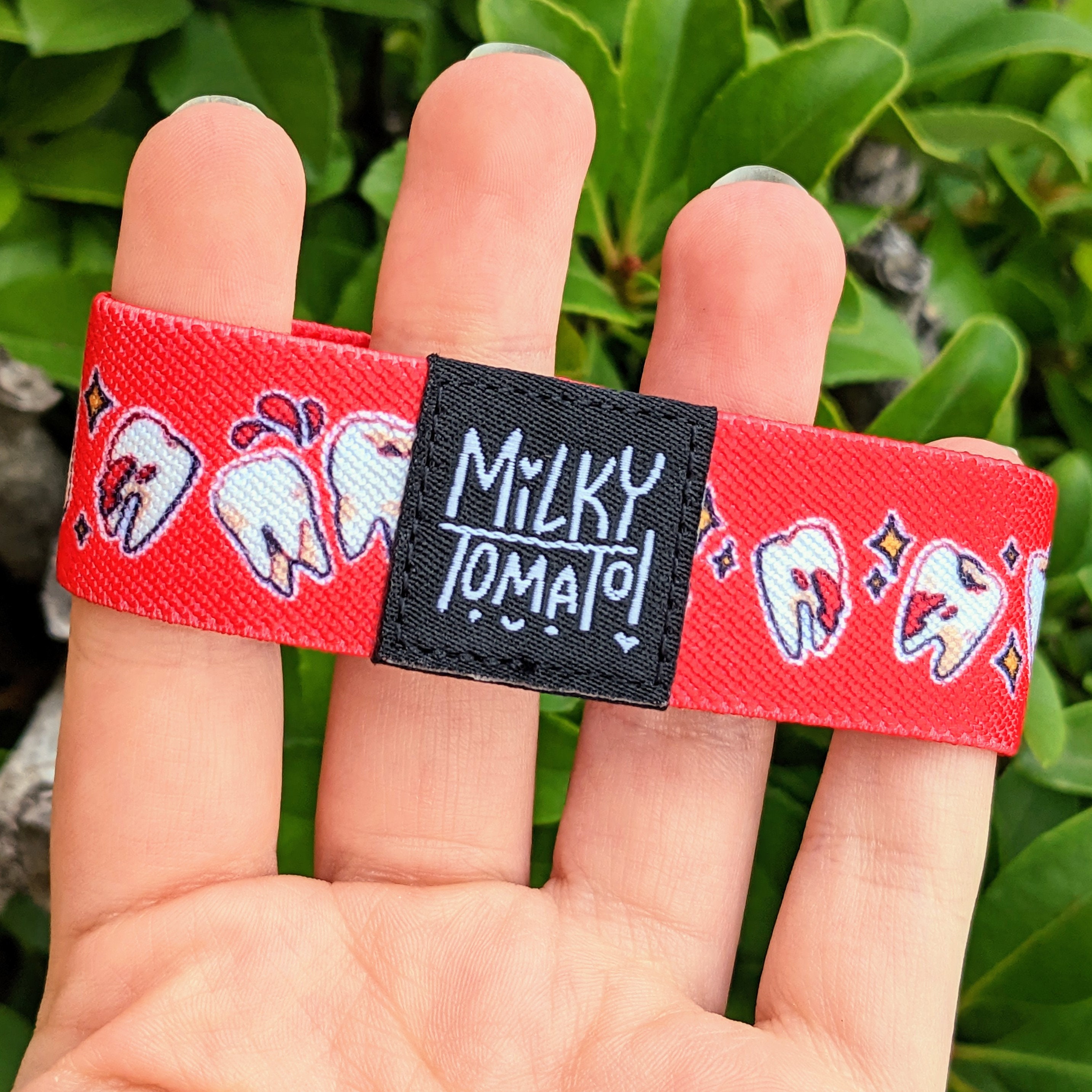 Bloody Teeth Bracelet // Stretchy Nylon 2.5cm Etsy